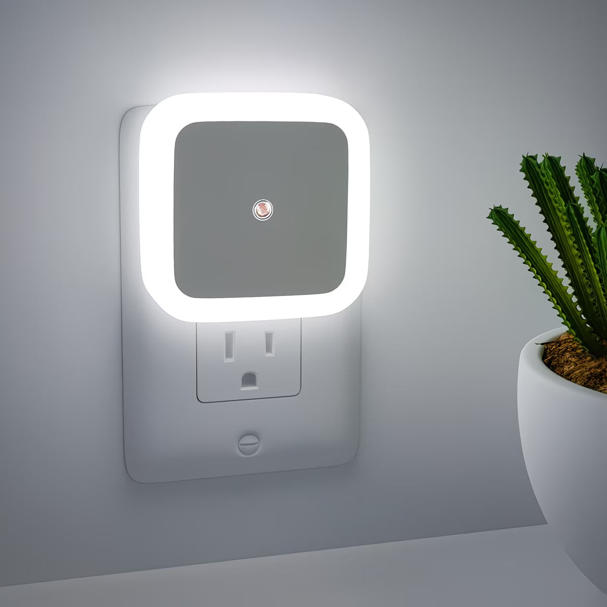 4pcs Night Lights, Smart Night Light Plug into Wall, LED Night Light Lamp with Smart Sensor, Nightlight Auto-On/Off for Bedroom, Kitchen, Stairs, Hallway